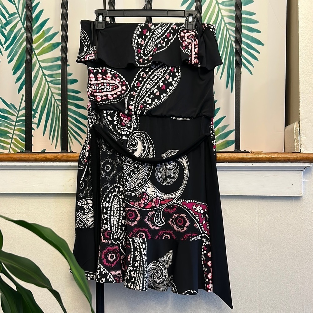 WHITE House Black Market Tube Top Ruffle Dress Size M - NWT